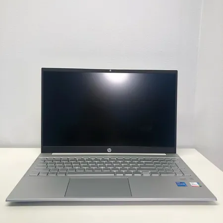 Kannettava tietokone HP Pavilion Laptop (2X1A7EA), Intel Core i5-1135G7 2.4GHz, 16Gt RAM, 516Gt SSD, laturi