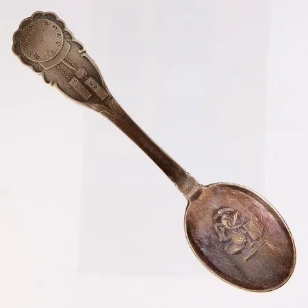 Kummilusikka, kaiverrettu, pituus 140mm, 830, Paino: 27,7 g