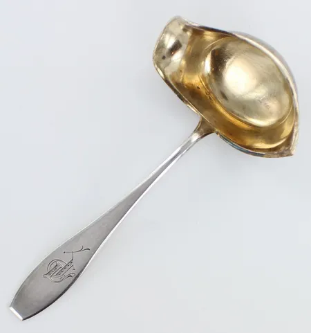 Liemikauha Matta, kaiverrettu, pituus 155mm, 813,  Paino: 37,4 g