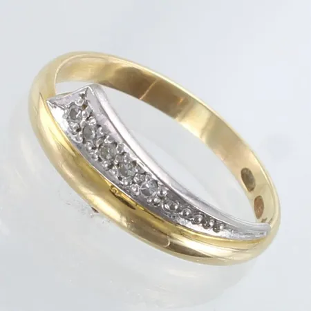 Timanttisorms 5xn.0.005ct, koko 16¾, 585 kelta- ja valkokulta,  Paino: 2,3 g