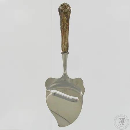 Juustohöylä, pituus 22cm, Chippendale, kaiverrettu, 830br,  Paino: 59 g
