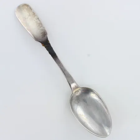 Tarjoilulusikka, Helsinki, käytön jälkiä, kaiverrettu, pituus 209mm, 800h,  Paino: 50,8 g
