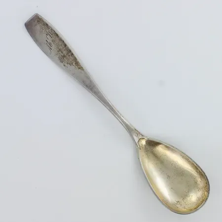 Sokerilusikka, kaiverrettu, pituus 141mm, 813h,  Paino: 19,1 g