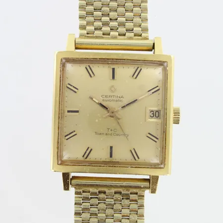 Kultarannekello Certina automatic, T + C Town and Country, Swiss Made, käytön jälkiä, rungon mitat 30,5x30x5mm, ranneke kaiverrettu, kultarannekkeen pituus 200mm, 585br,  Paino: 82,5 g