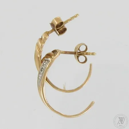 Vialliset korvakorut timanteilla 2xn.0.005ct, 585,  Paino: 1,9 g