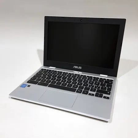 Kannettava tietokone, Asus Chromebook 11,6", CX1101CM, Intel®Celeron N4020, 4Gt RAM, 32Gt MMC, ChromeOS, laturi, ostokuitti ja laatikko