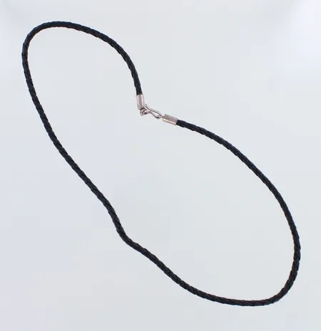 Kaulaketju, pituus 47cm, lukko leimaamaton 800br, Paino: 3,9 g