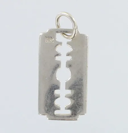 Riipus, korkeus 33mm, 925,  Paino: 4,9 g
