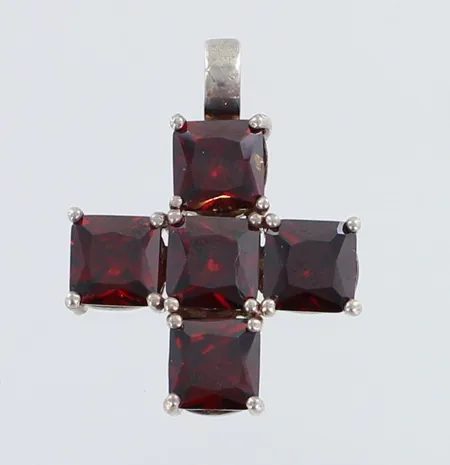 Kiviristiriipus, korkeus 33mm, 925br Paino: 11,5 g