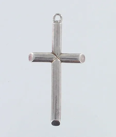 Viallinen ristiriipus, korkeus 40mm, 875,  Paino: 2,9 g