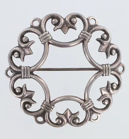 Rintakoru, Suotniemen solki, Kalevala Koru, Ø 46mm, 925,  Paino: 8,6 g