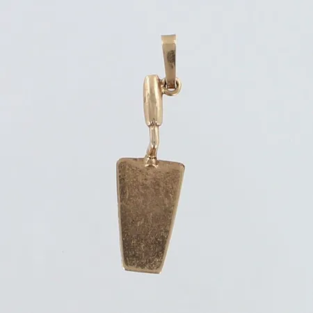 Riipus, kaiverrettu, korkeus 26mm, 585,  Paino: 0,9 g