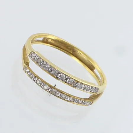 Timanttisormus 18xn.0.005ct, koko 17¼, 750,  Paino: 1,8 g