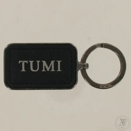 Avaimenperä Tumi, käytön jälkiä ja säilytysrasia. 