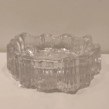Tuhka-astia/ tarjoilu astia Seita, Iittala Tapio Wirkkala, leveys 170mm, korkeus 65mm