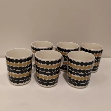 Kuusi mukia, Marimekko, Siirtolapuutarha