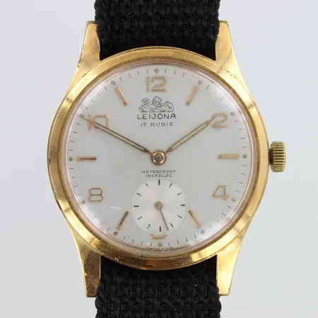 Teräsrannekello Leijona, swiss made, mekaaninen, 17 kiv, käytön jäkiä, rungon Ø35mm, ei alkuperäinen ranneke,