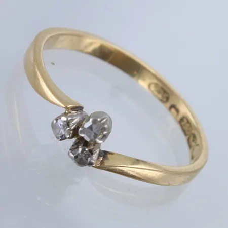 Timanttisormus 3xn.0.01ct, kaiverrettu, koko 17, 750,  Paino: 1,9 g