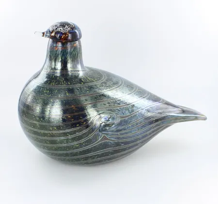 Lasilintu, signeeraus O.Toikka Nuutajärvi, pituus 170mm, koekeus 120mm, 