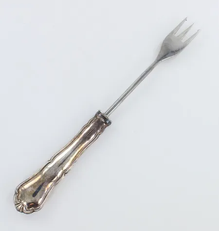 Graavilohihaarukka, Chippendale, pituus 175mm, 830br,  Paino: 50,6 g