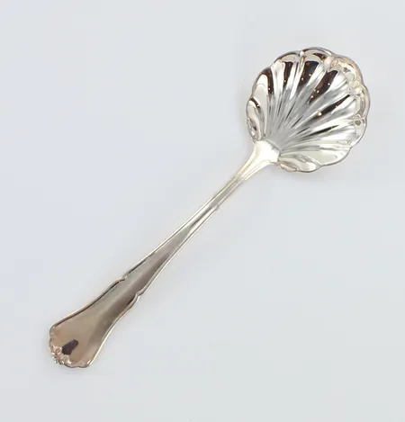 Sokerilusikka, chippendale, pituus 116mm, 830,  Paino: 15,8 g