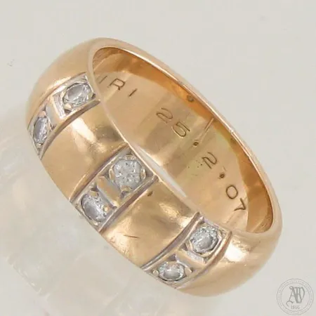 Timanttisormus 6xn.0.04ct, kaiverrettu ja käytön jälkiä, koko 16¼, 585,  Paino: 6 g
