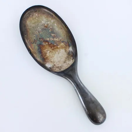 Viallinen hopeinen  hiusharja, kaiverrettu, pituus 215mm, 813h,  Paino: 86,8 g