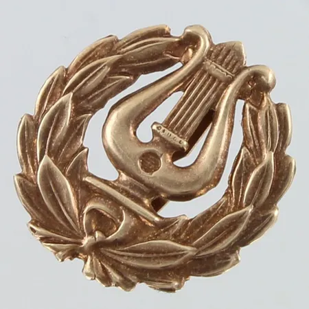 Lyyra, korkeus 16mm, 585,  Paino: 0,6 g