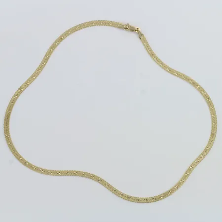 Kuvioitu kaulakoru, käytön jälkiä, pituus 42cm, leveys 3,7mm, 585,  Paino: 10,5 g
