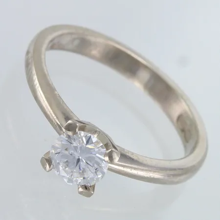 Timanttisormus 1xn0.51ct, pientä käytön jälkeä, koko 16¼, 585 valkokulta,  Paino: 3,4 g