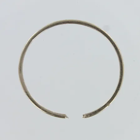 Viallinen sormus, 585,  Paino: 1,4 g