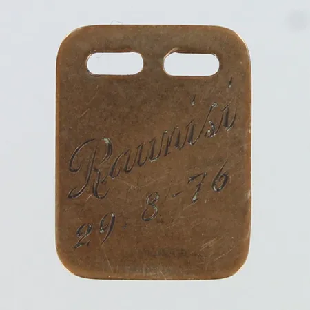 Laatta-riipus, kaiverrettu, mitat 18x14mm, 585,  Paino: 0,8 g