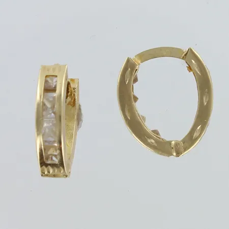 Kivikorvakorut, korkeus 14mm, 585br,  Paino: 1,4 g