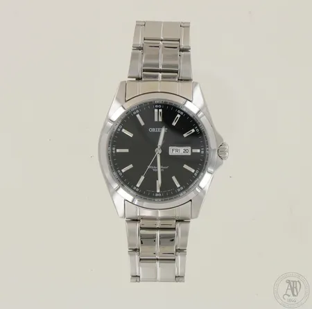 Teräsrannekello Orient, UG1H-CO -A CA, taulun Ø 40mm, quartz, lisäpalat ja laatikko