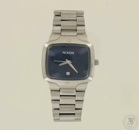 Teräsrannekello Nixon, The Player, 13A, taulun leveys 40mm, quartz:paristo loppunut, mukana lisäpaloja