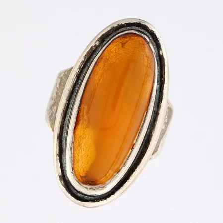 Kivisormus, kivessä lohkeama, koko 16½, 925br,  Paino: 6,5 g