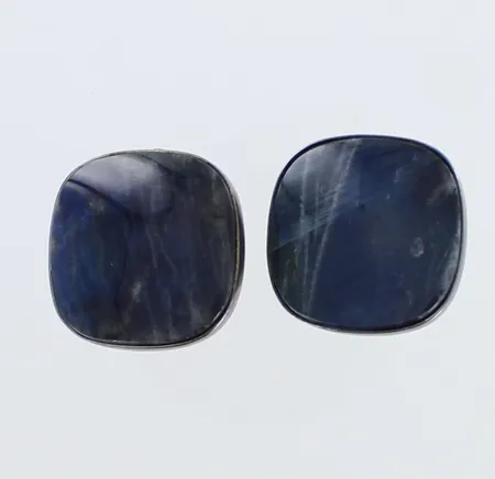 Kivelliset klipsi-korvakorut, kaiverrettu, mitat 25x25mm, 925br,  Paino: 21,7 g