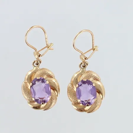 Kivikorvakorut, korkeus 18mm, 585br,  Paino: 1,7 g