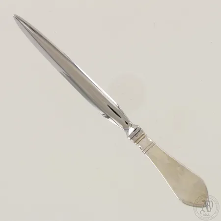 Hopea kirjeveitsi Georg Jensen, pituus 195mm, sterling 925br,  Paino: 60,5 g