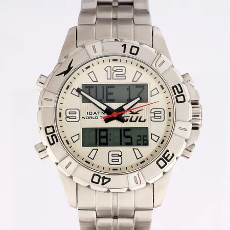 Teräsrannekello, Gul, World Timer, quartz, rungon Ø 44mm, rannekkeen pituus 180mm, kaksi jatkopalaa ja laatikko