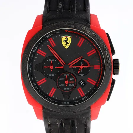 Rannekello, Scuderia Ferrari, quartz, rungon Ø 47mm, ref. sf.13.1.47.0077, kumiranneke, laatikko