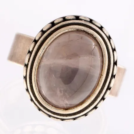 Kivisormus, Kalevala Koru, sormus-770, koko 17¾, 925br,  Paino: 10,1 g