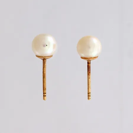 Helmikorvakorut, Ø 5,8mm, ei taustoja, 585br,  Paino: 0,8 g