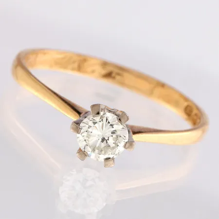 Timanttisormus 1xn.0.44ct, kaiverrettu, koko 19½, 750, Paino: 2,7 g