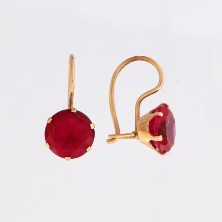 Kivikorvakorut, korkeus 15mm, 585br,  Paino: 1,5 g