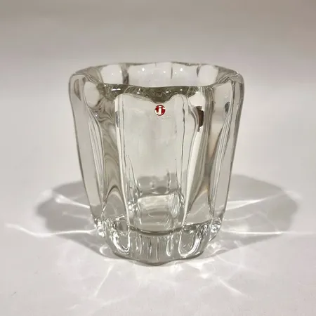 Maljakko, Iittala, Kalvolan Kanto, signeeraus Tapio Wirkkala 3241, korkeus 135mm, Ø n.125mm, pohjassa pieniä käytön jälkiä