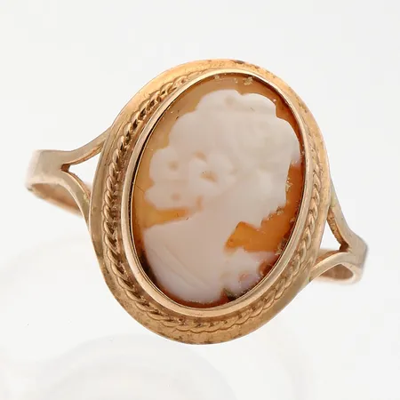 Camee-sormus, koko 19, 585br,  Paino: 1,9 g