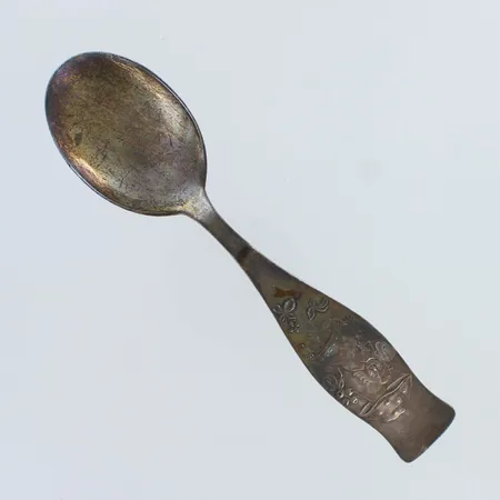 Kummilusikka, kaiverrettu, pituus 136mm, 813h,  Paino: 28,3 g