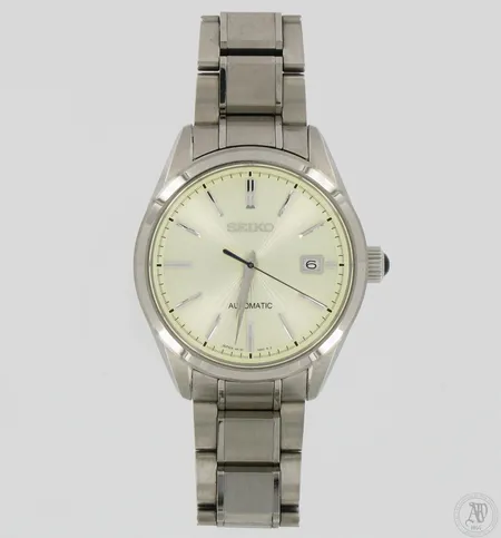 Teräsrannekello Seiko Automatic, 6R15-02W0, 581678, takuukortti 2016, kunto hyvä, lisäpalat ja laatikko