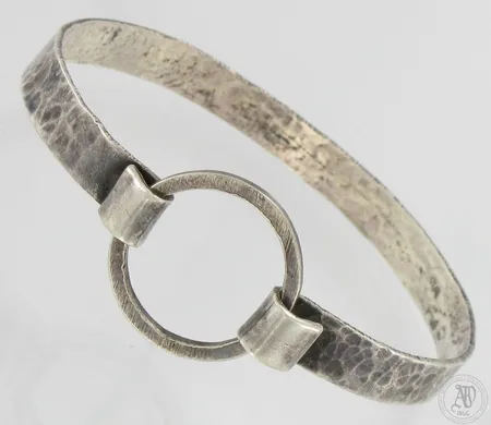 Rannerengas, Ø 58mm, tekijäleima TMV, vuodelta 2001, 925,  Paino: 12,6 g